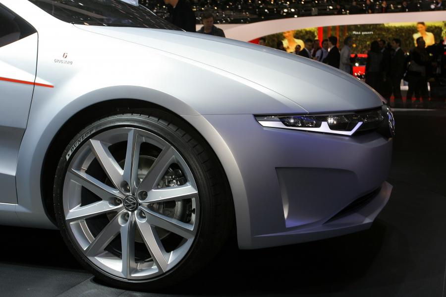  ItalDesign Tex 2011 года  (фото 18 из 40)